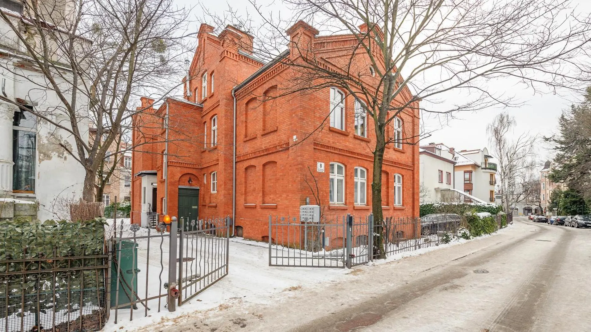 Apartamenty Sun & Snow Obroncow Westerplatte 8 Sopot Poland