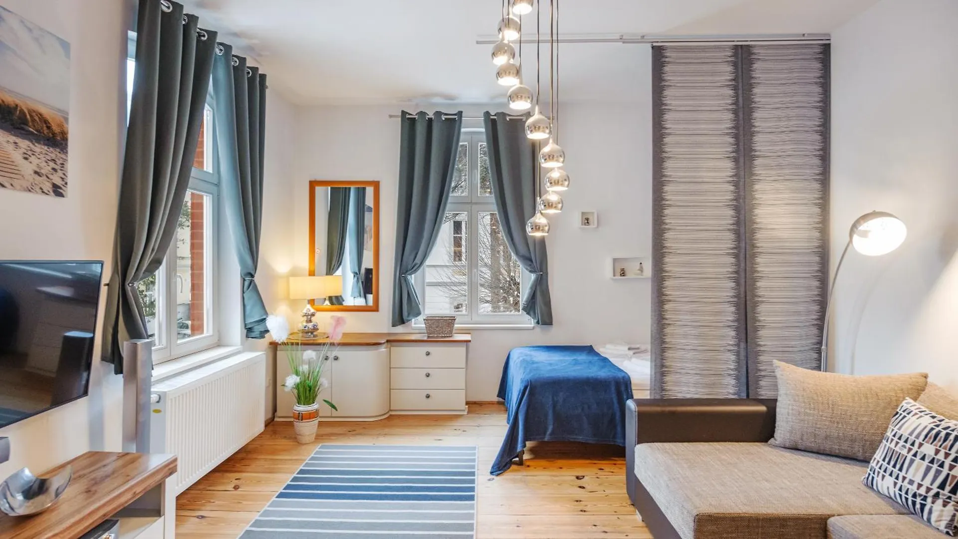 Apartment Apartamenty Sun & Snow Obroncow Westerplatte 8 Sopot Poland